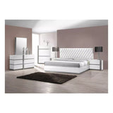 3 Piece Modern Bedroom Furniture Set, California King Platform Bed with 2x Nightstand, White Lacquer Finish